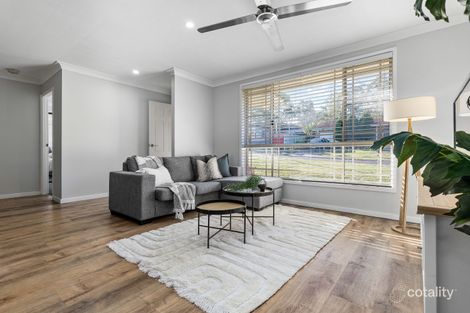 Property photo of 8 Yarran Close Cameron Park NSW 2285