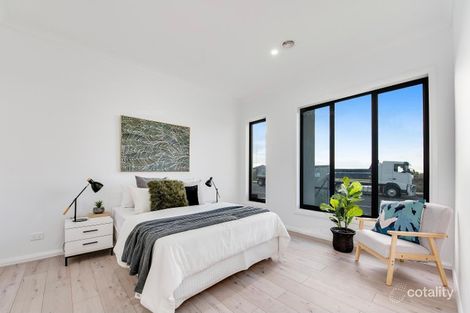 Property photo of 27 Ross Parade Wallan VIC 3756