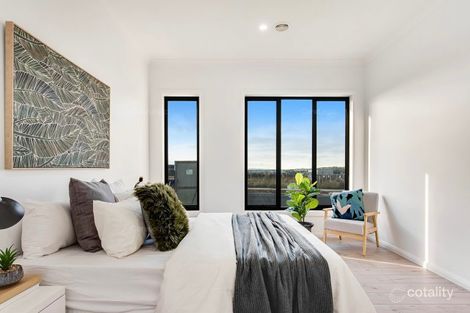 Property photo of 27 Ross Parade Wallan VIC 3756