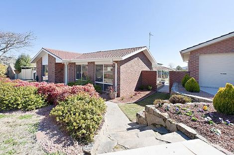 Property photo of 19 Smeaton Circuit Banks ACT 2906
