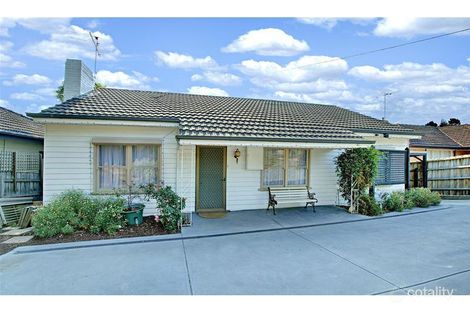 Property photo of 579 Elgar Road Mont Albert North VIC 3129