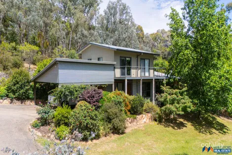 57 Halls Rd, Myrtleford, VIC 3737