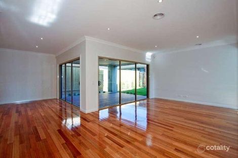 Property photo of 12 Bourke Street Bulleen VIC 3105