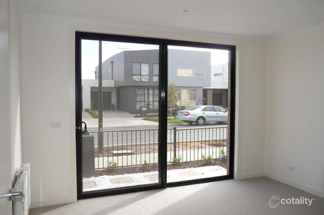 Property photo of 25 Souter Crescent Footscray VIC 3011