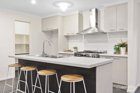 Property photo of 3 Glide Way Armstrong Creek VIC 3217