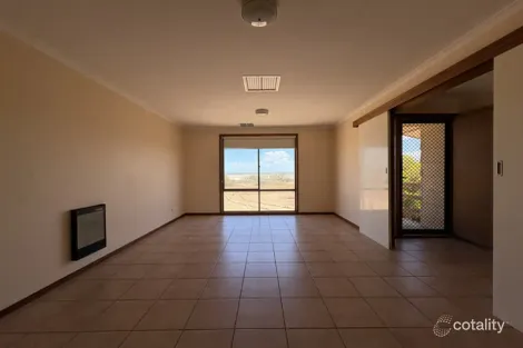 Property photo of 4 East Terrace Miranda SA 5700