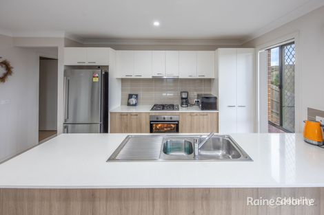 Property photo of 54 Wedmore Crescent Sunbury VIC 3429