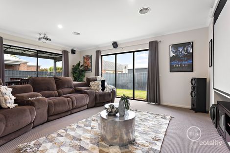 Property photo of 5 Jondarvan Drive Mernda VIC 3754