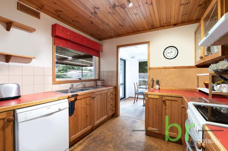 Property photo of 3 Ware Street Lara VIC 3212