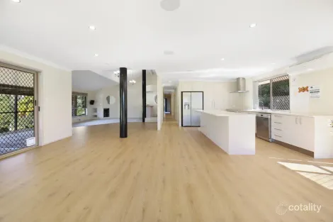 Property photo of 617 Bonogin Road Bonogin QLD 4213