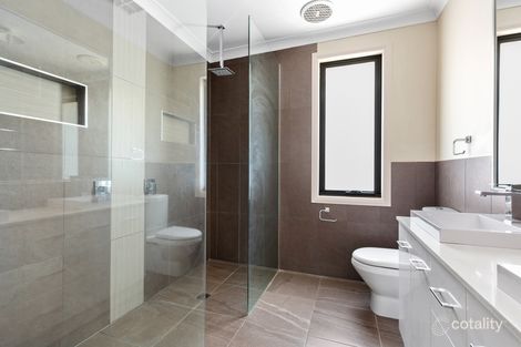 Property photo of 9 Canary Court Mill Park VIC 3082