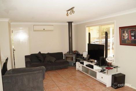 Property photo of 8 Dalmeny Drive Macquarie Hills NSW 2285