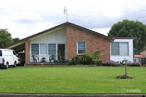 32 Eleebana Cres, Koonawarra, NSW 2530