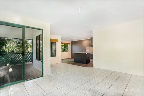 Property photo of 7 Elizabeth Avenue South Golden Beach NSW 2483