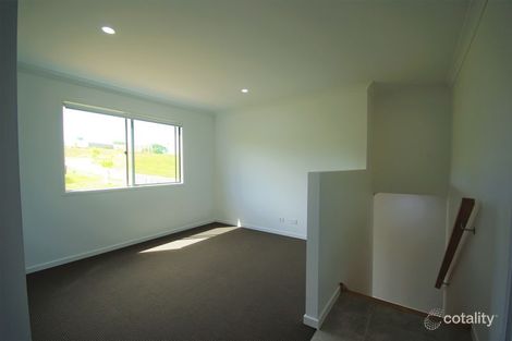 Property photo of 20 Sea Breeze Place Little Mountain QLD 4551