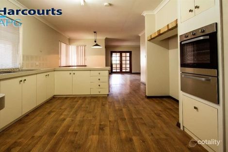 Property photo of 43 Parkfield Way Australind WA 6233
