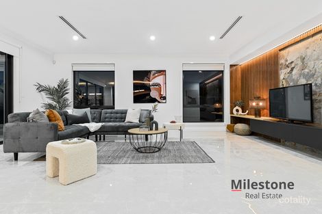 Property photo of 126 Brookwater Parade Lyndhurst VIC 3975