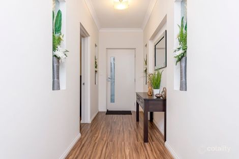 Property photo of 32 Crompton Drive St Clair SA 5011