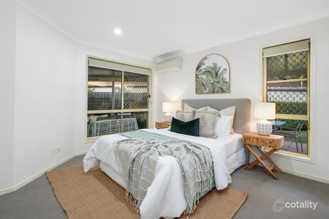 Property photo of 27 Olympic Place Sinnamon Park QLD 4073