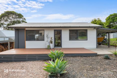 20 Bulmer St, Lake Tyers Beach, VIC 3909