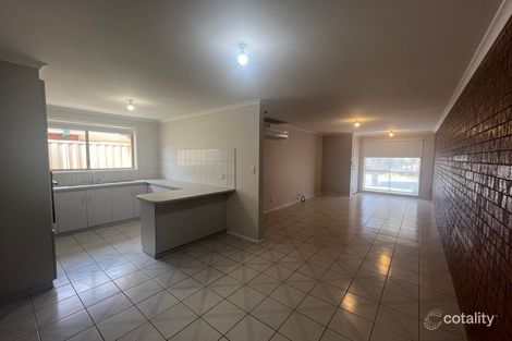 2/3 Nadur Ct, St Albans, VIC 3021