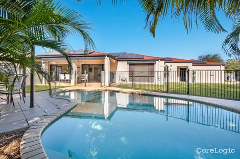 Property photo of 2 Serenity Boulevard Helensvale QLD 4212