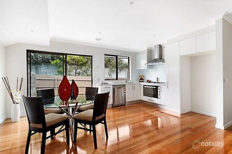 3/2 Roland Ave, Strathmore, VIC 3041