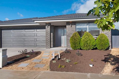 Property photo of 19 Hyperno Way Sandhurst VIC 3977