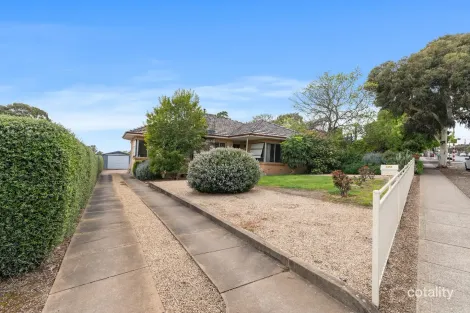 12a Lyndoch Rd, Gawler East, SA 5118