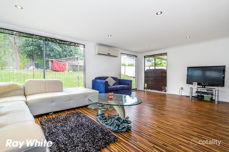 Property photo of 21 Glen Elgin Crescent Edensor Park NSW 2176