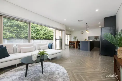 2/31 Wolger Rd, Ryde, NSW 2112