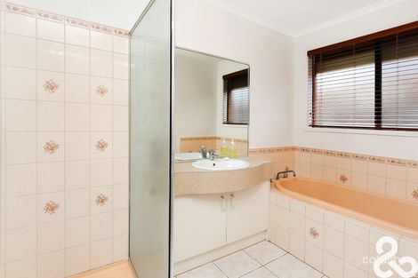 Property photo of 14 Sorrento Place Epping VIC 3076