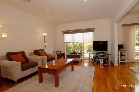 Property photo of 2/33 Ozone Street Rye VIC 3941
