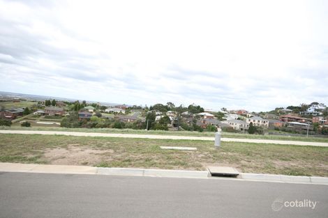 71 Clydesdale Way, Highton, VIC 3216