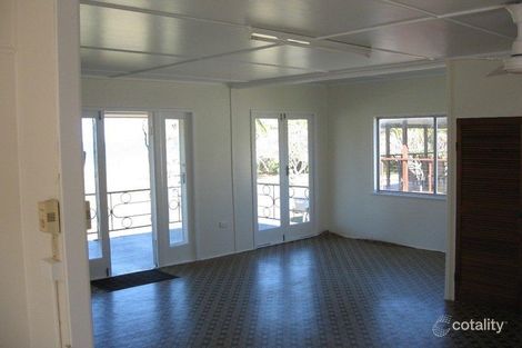 Property photo of 38 Frangipanni Avenue Seaforth QLD 4741