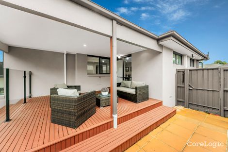 Property photo of 17 Watersedge Close Knoxfield VIC 3180