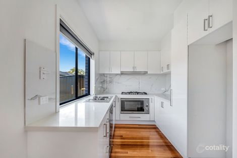 Property photo of 2/89 Darebin Boulevard Reservoir VIC 3073