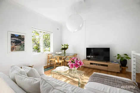 3/5 Sir Thomas Mitchell Rd, Bondi Beach, NSW 2026