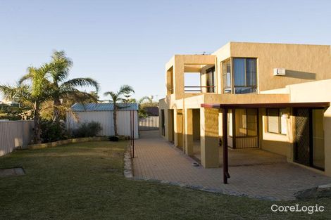 Property photo of 2 Ozone Court Halls Head WA 6210