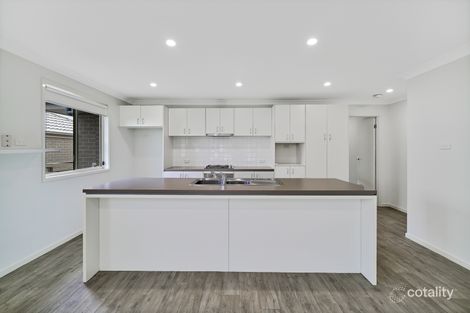 Property photo of 22 Greenfield Crescent Elderslie NSW 2570