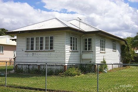 3 Dorothea St, Cannon Hill, QLD 4170