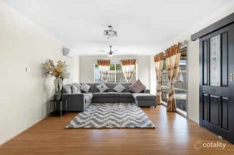 Property photo of 85 Pecks Road Sydenham VIC 3037