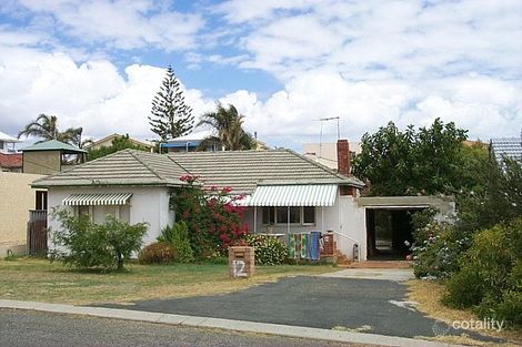 12 Belhus Dr, Trigg, WA 6029