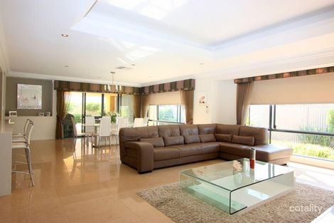 Property photo of 25 Caversham Bend Southern River WA 6110