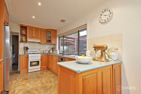 Property photo of 11 Crosss Road Traralgon VIC 3844