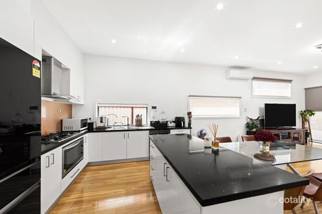 Property photo of 15 Link Road Sunshine West VIC 3020