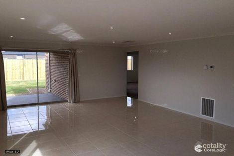 Property photo of 41 Wilmington Avenue Cranbourne West VIC 3977