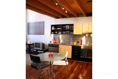 Property photo of 123/139 Commercial Road Teneriffe QLD 4005