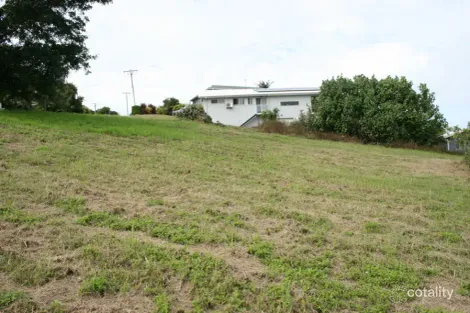 5 Captain Blackwood Dr, Sarina Beach, QLD 4737