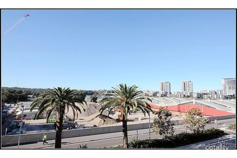 Property photo of 502/18 Footbridge Boulevard Wentworth Point NSW 2127